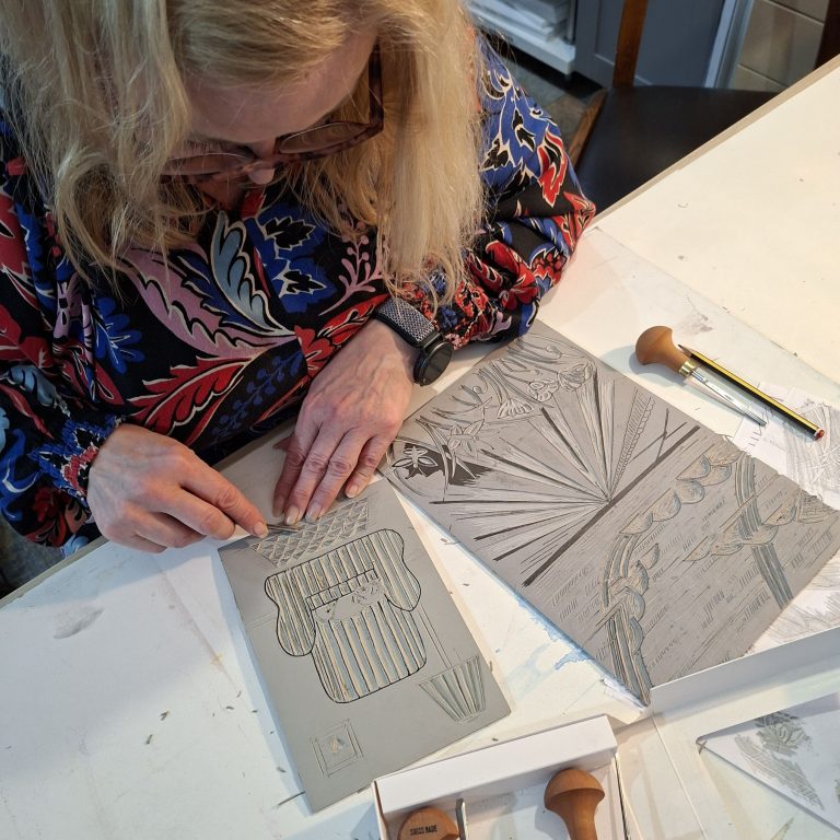 Lino Cutting and Printing Workshop Lyndene Art Studio Penistone Lino Cutting[40]